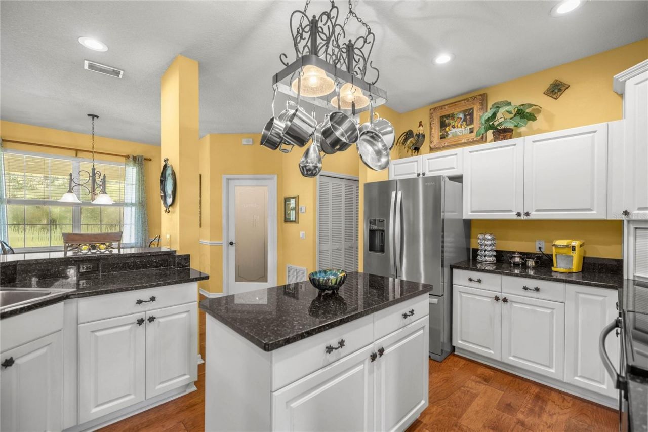 10264 W Springtree Lane, Crystal River, FL 34428 Photo