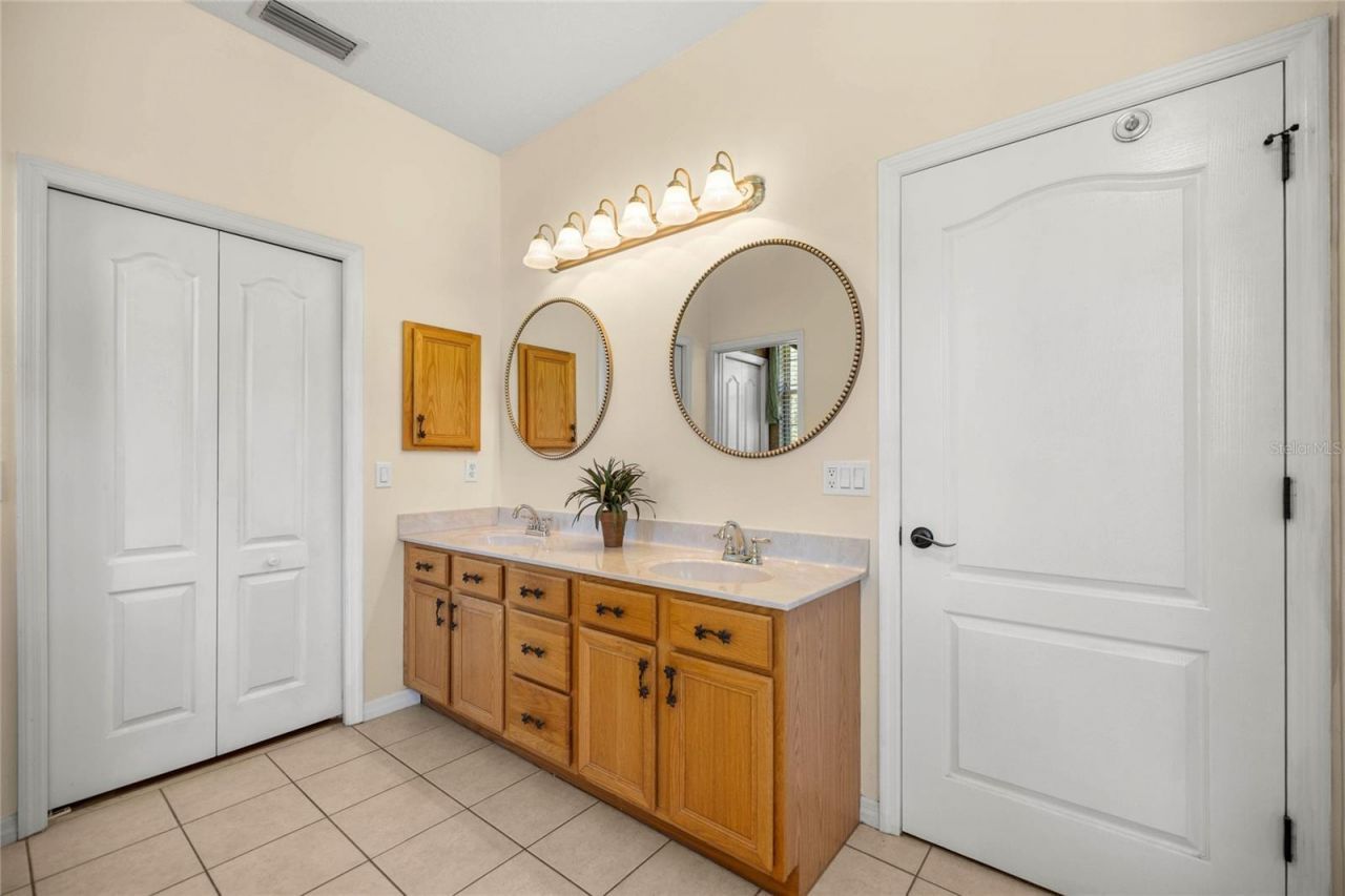 10264 W Springtree Lane, Crystal River, FL 34428 Photo