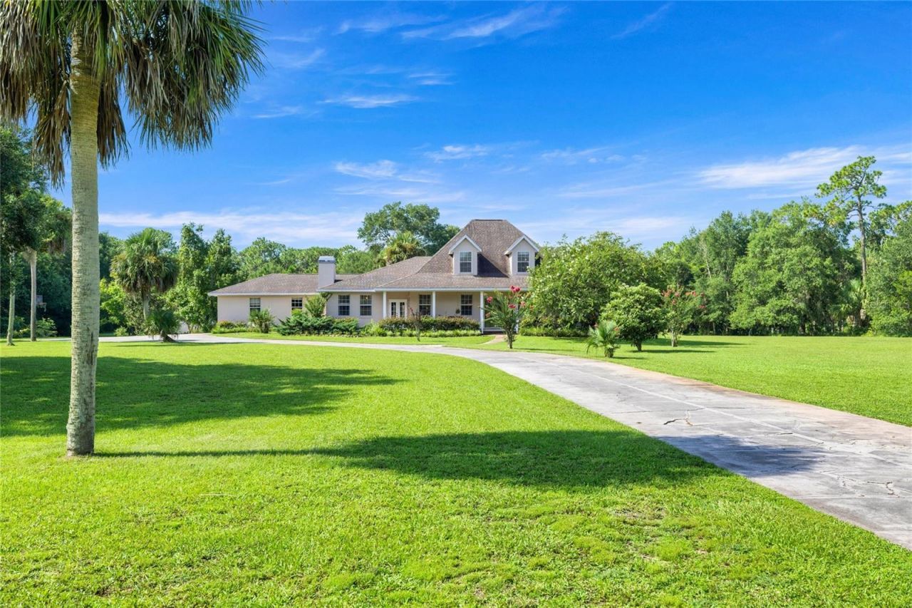 10264 W Springtree Lane, Crystal River, FL 34428 Photo