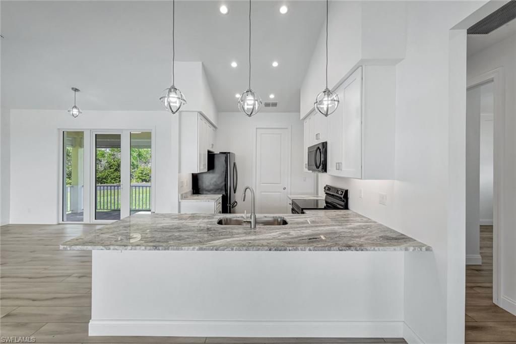 3551 Heron Landing Cir, Saint James City, FL 33956 Photo