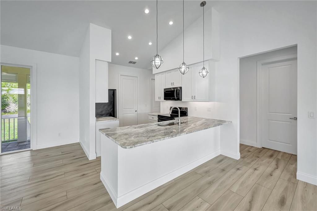 3551 Heron Landing Cir, Saint James City, FL 33956 Photo