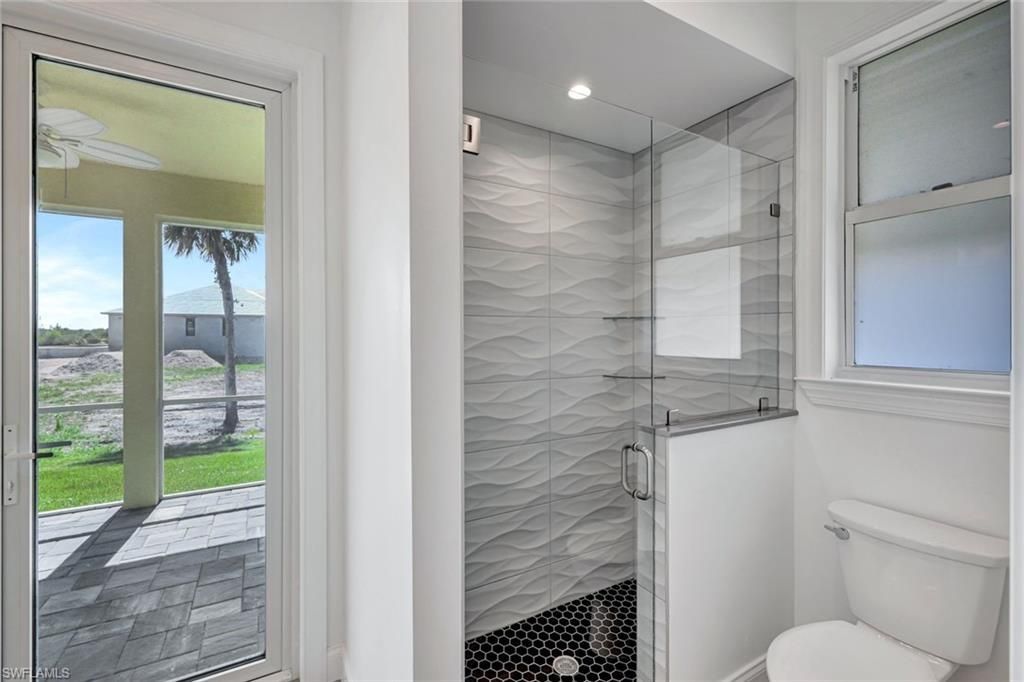 3551 Heron Landing Cir, Saint James City, FL 33956 Photo