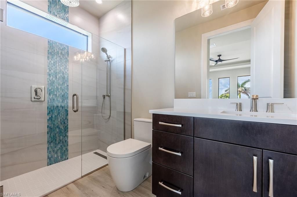 1024 Dolphin Dr, Cape Coral, FL 33904 Photo