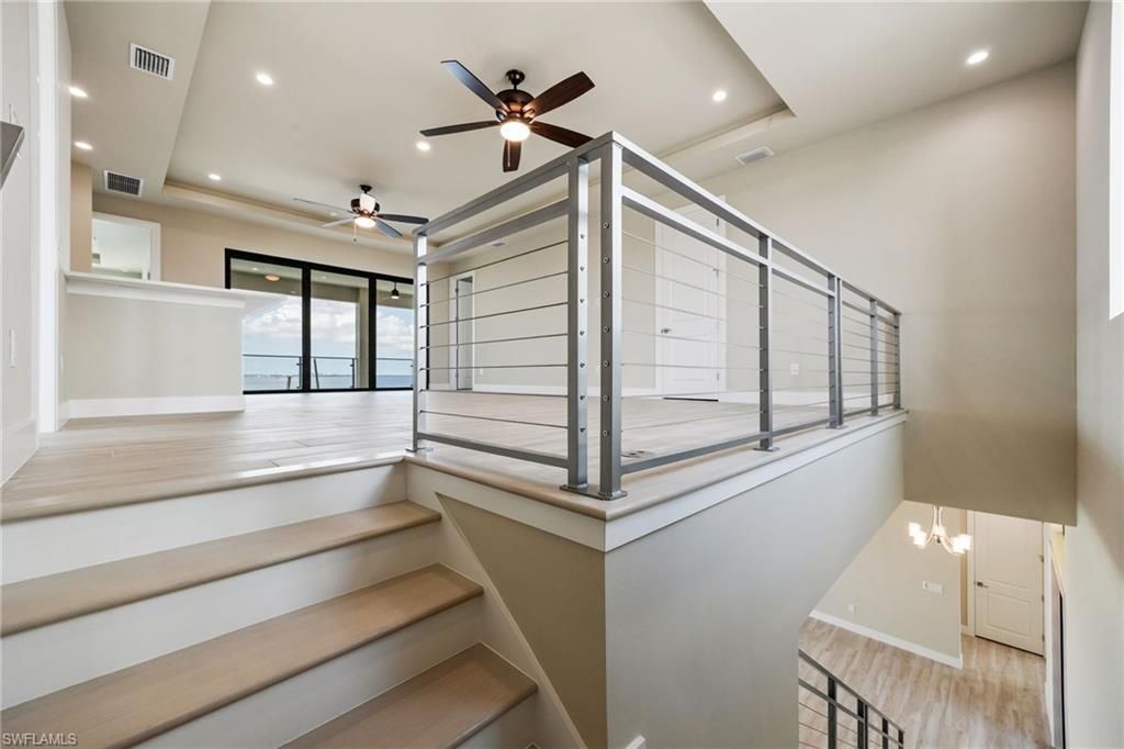 1024 Dolphin Dr, Cape Coral, FL 33904 Photo