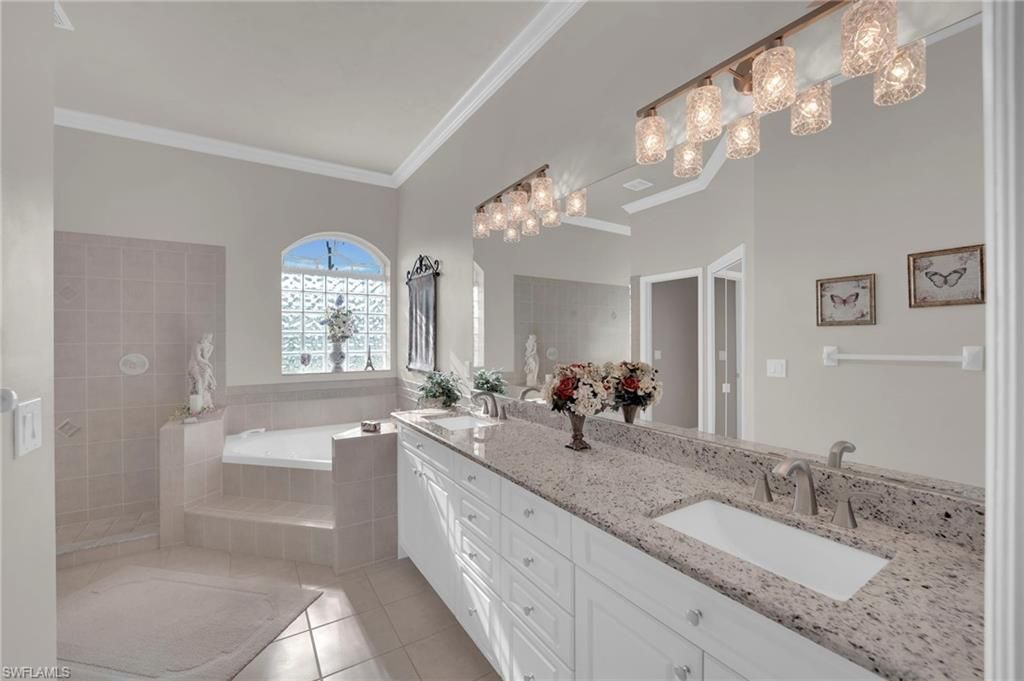 5212 SW 8th Ct, Cape Coral, FL 33914 Photo