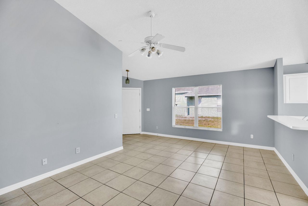 706 Wisteria Avenue, Fort Pierce, FL 34982 Photo