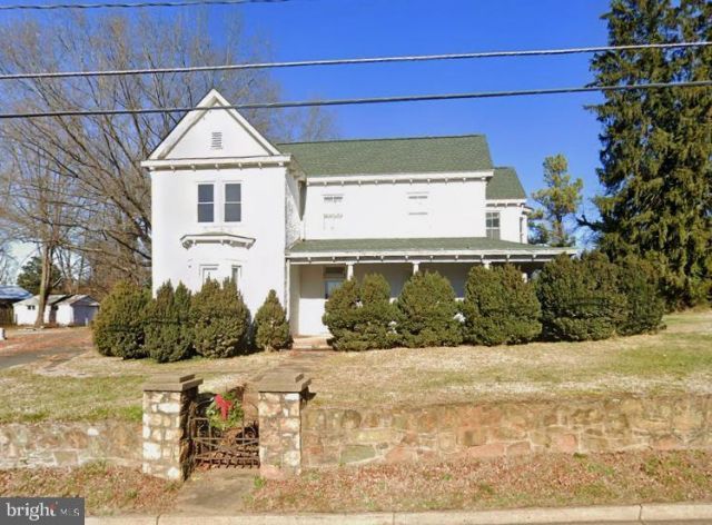 273 Waterloo Street, Warrenton, VA 20186 Main Photo