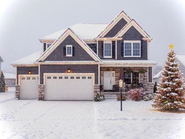 2011 Timberwood Lane, Chesterton, IN 46304