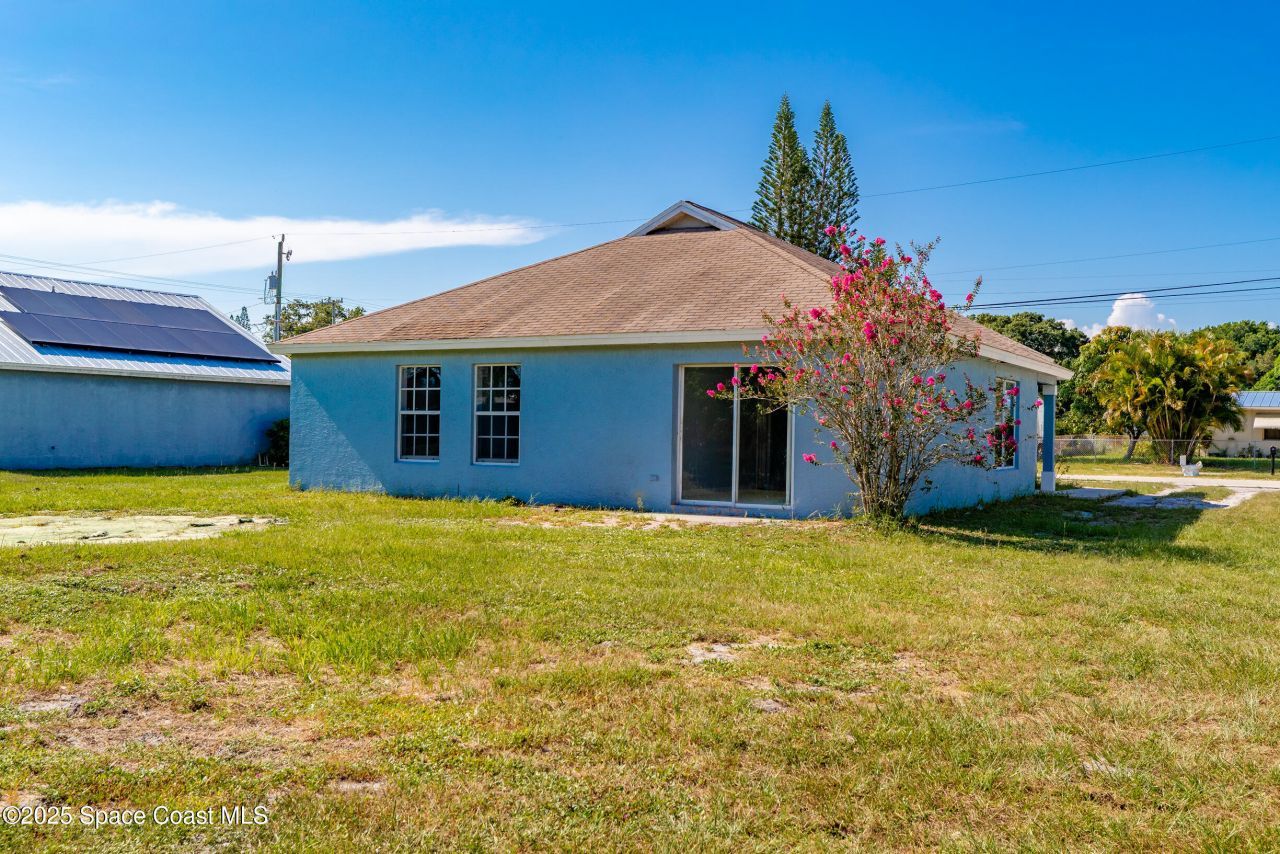 706 Wisteria Avenue, Fort Pierce, FL 34982 Photo