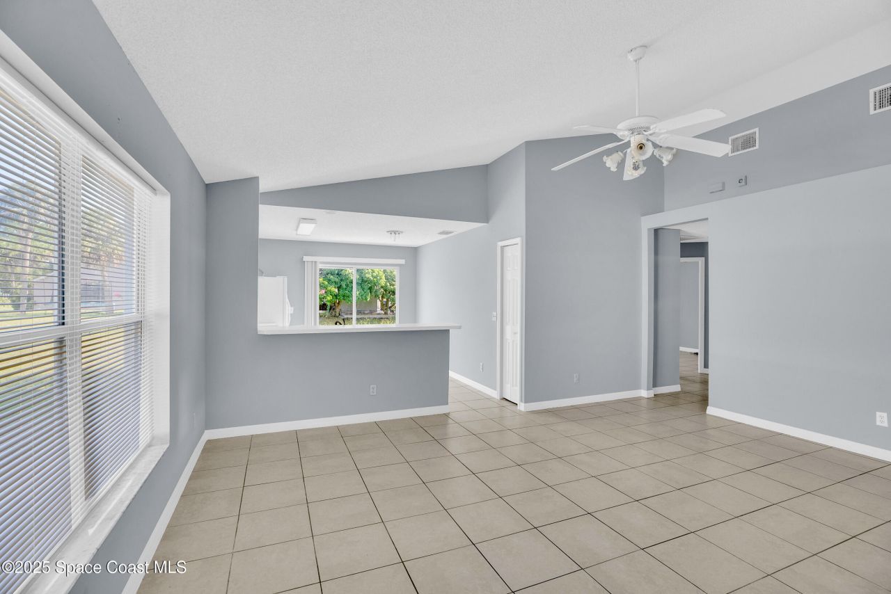 706 Wisteria Avenue, Fort Pierce, FL 34982 Photo