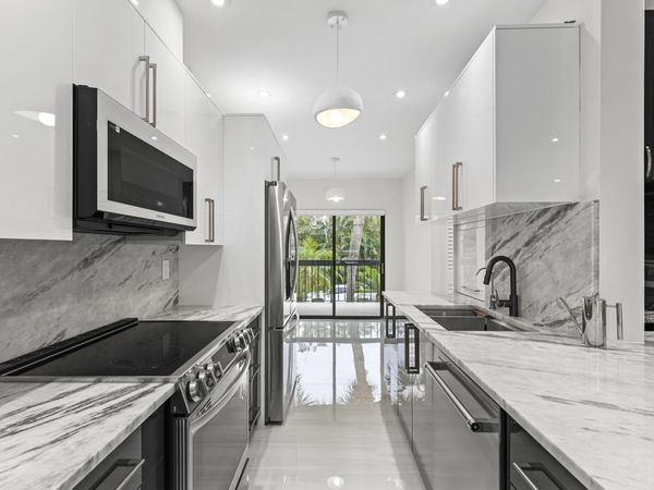 11311 Pond View C203 Drive, Unit C203, Wellington, FL 33414