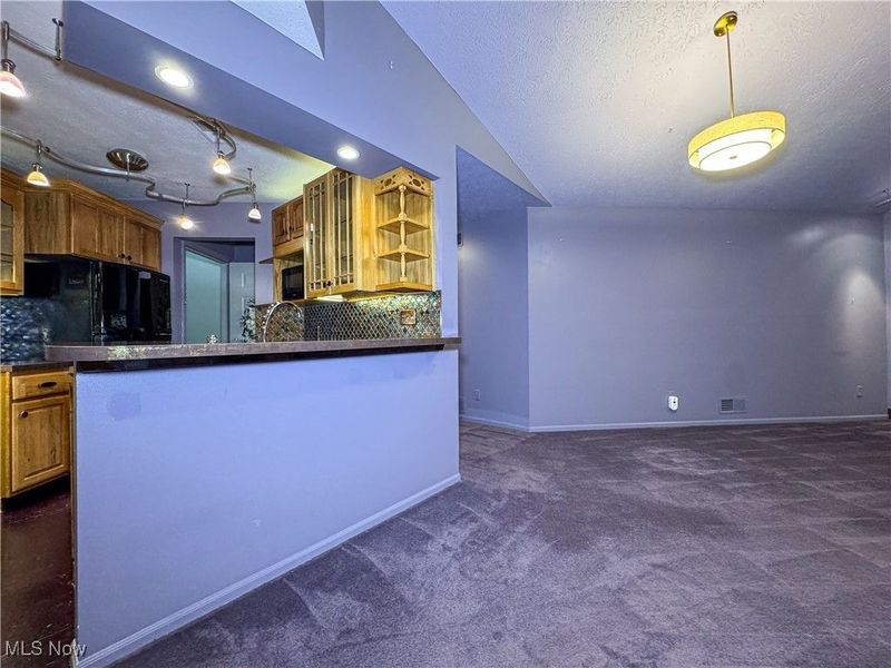 3811 Northwoods Court NE, Warren, OH 44483 Photo 6