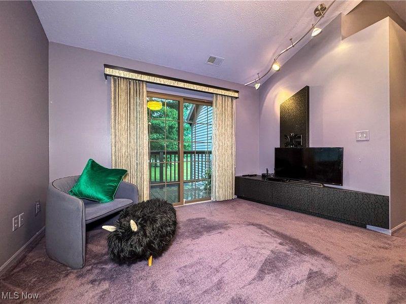 3811 Northwoods Court NE, Warren, OH 44483 Photo 8