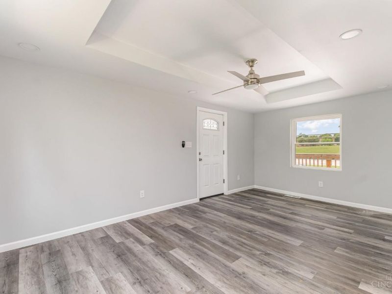 1998 Fairfax Ave, Cincinnati, OH 45207 Photo 4