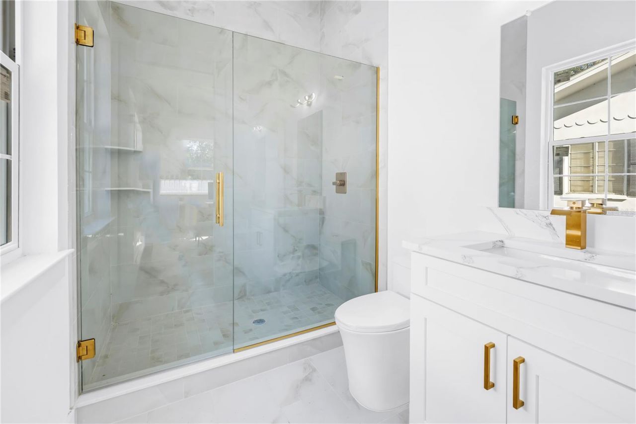 1025 42nd Avenue N, Saint Petersburg, FL 33703 Photo