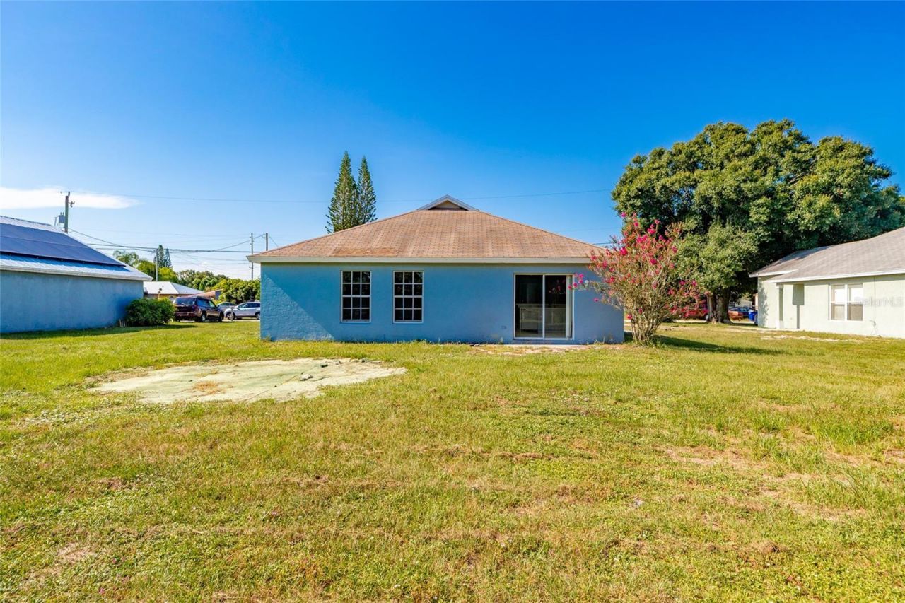 706 Wisteria Avenue, Fort Pierce, FL 34982 Photo
