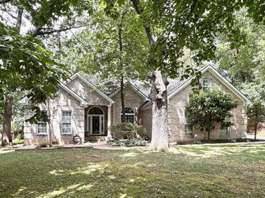 3378 Red Oak Court, Bowling Green, KY 42104