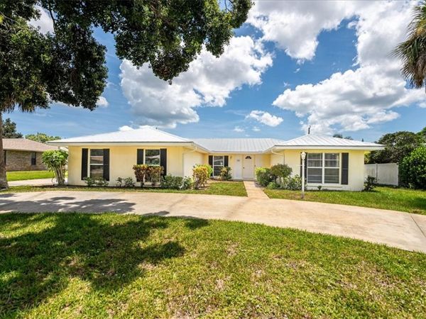 1426 34th Avenue, Vero Beach, FL 32960