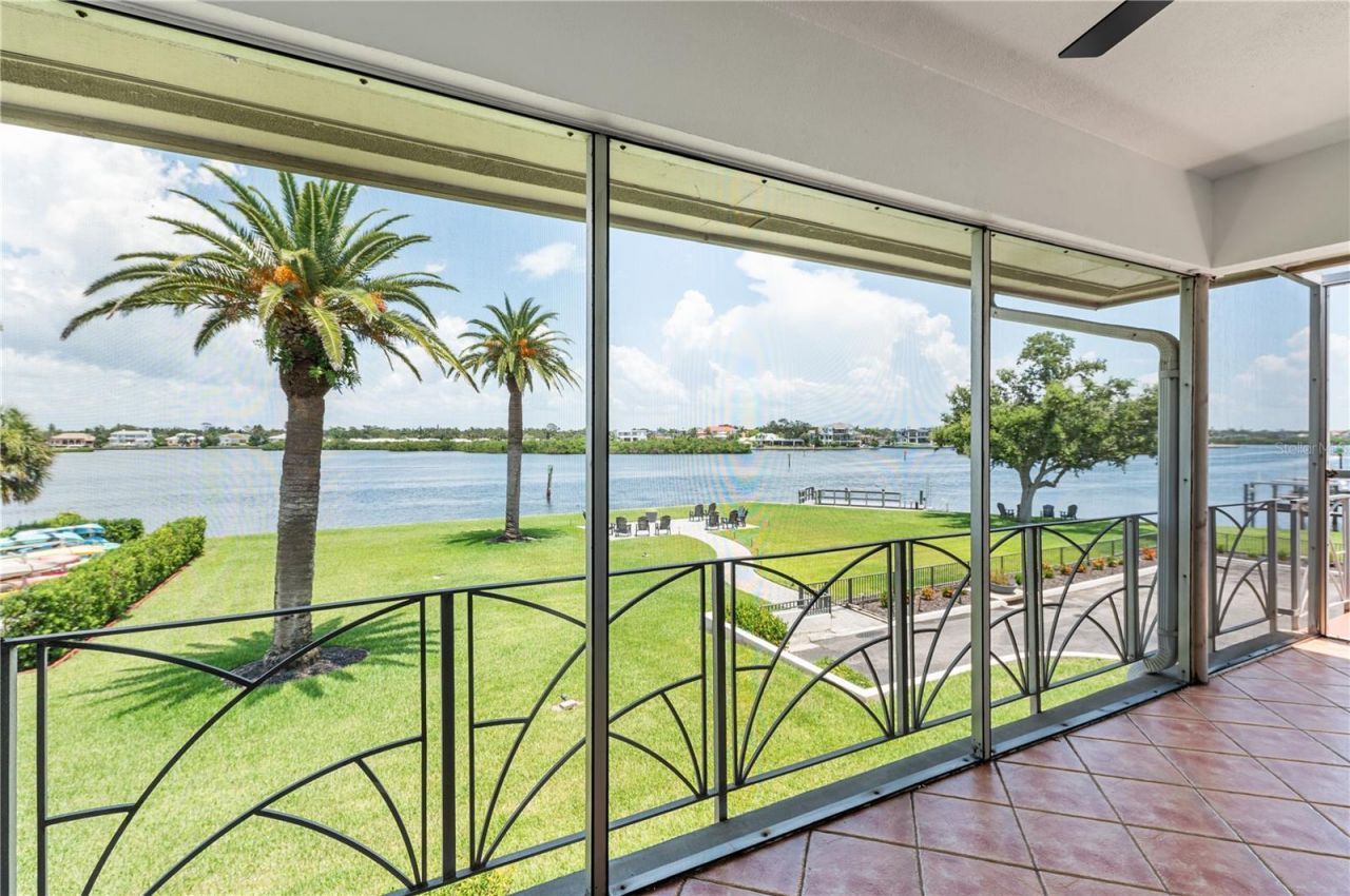 6005 Midnight Pass Road, Unit N13, Sarasota, FL 34242 Photo