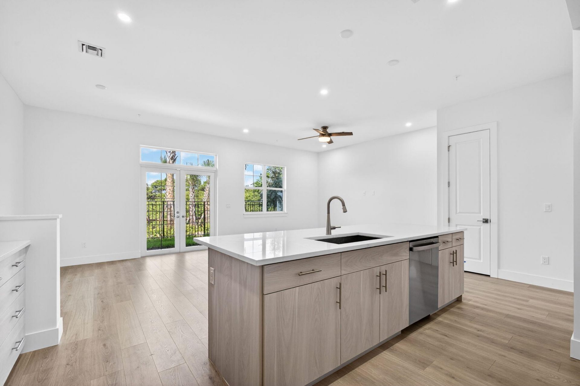 135 Water Pointe Place, Unit 24, Jupiter, FL 33477 Photo