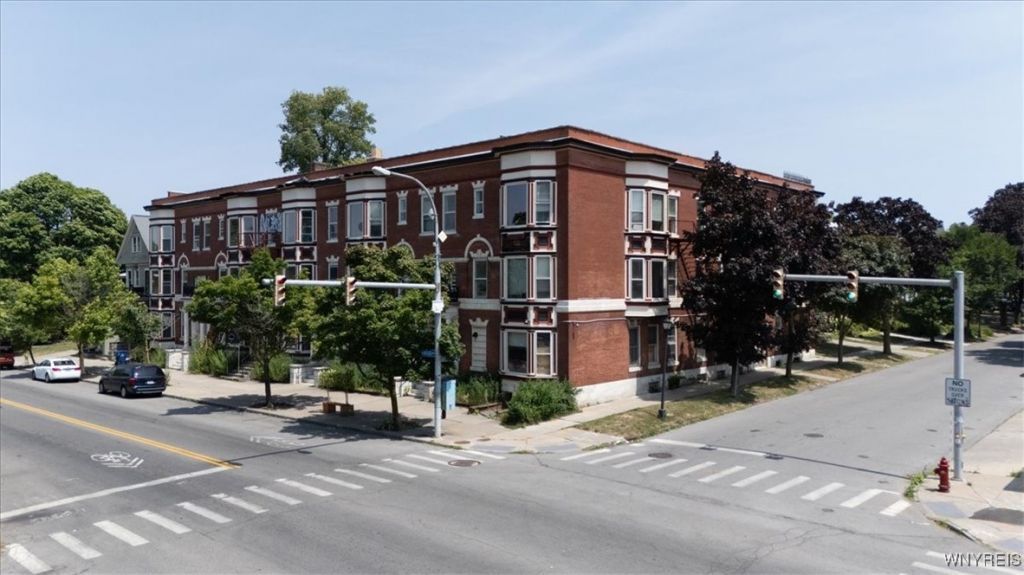 597-605 Elmwood Avenue, Buffalo, NY 14222 Main Photo
