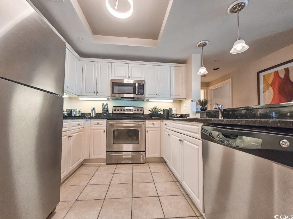 9994 Beach Club Dr. Photo 13