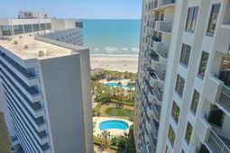 9994 Beach Club Dr. photo 4