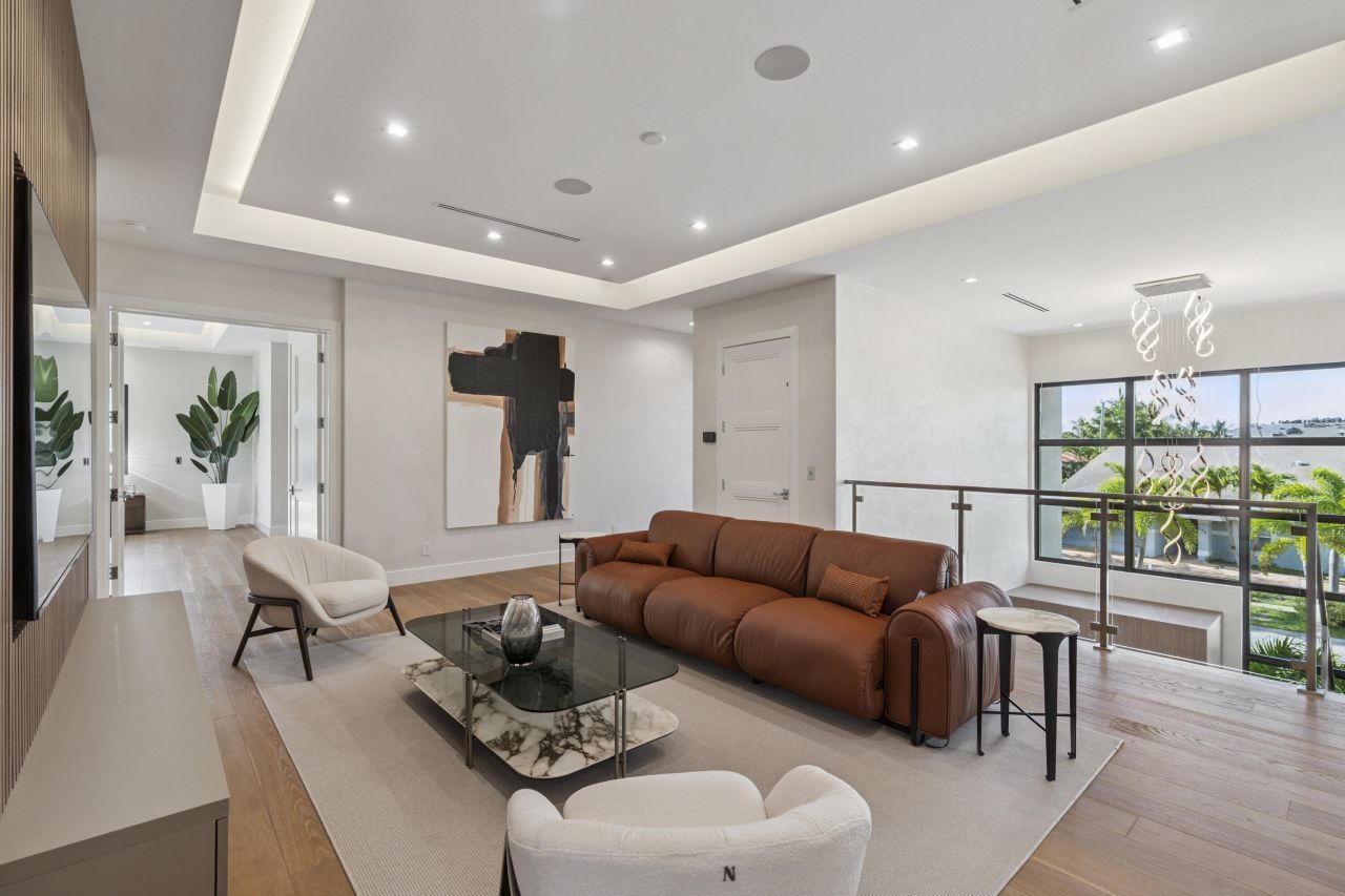 354 NE 4th Street, Boca Raton, FL 33432 Photo