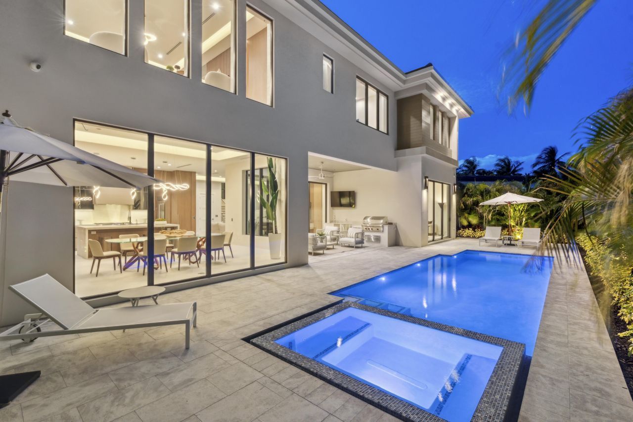 354 NE 4th Street, Boca Raton, FL 33432 Photo