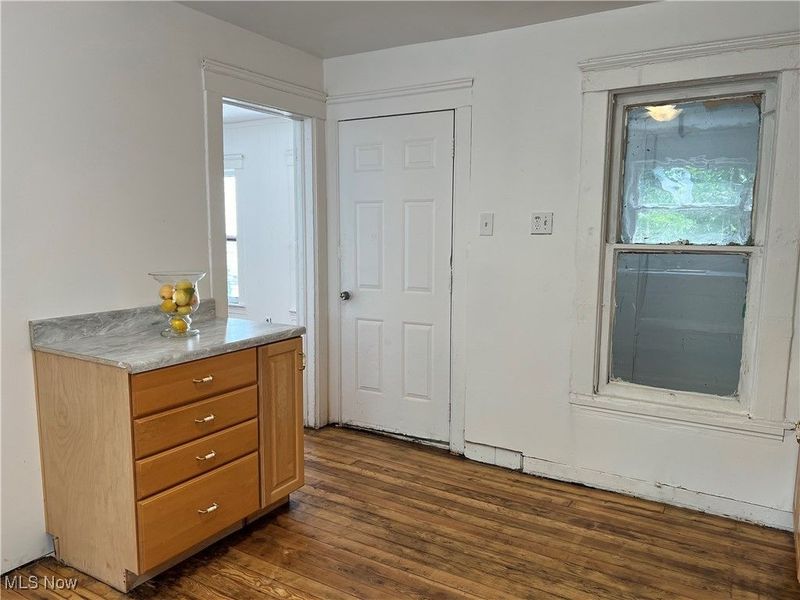 519 E 103rd Street, Cleveland, OH 44108 Photo 22