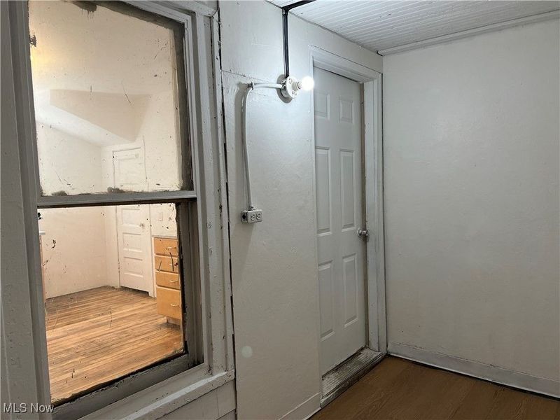 519 E 103rd Street, Cleveland, OH 44108 Photo 25