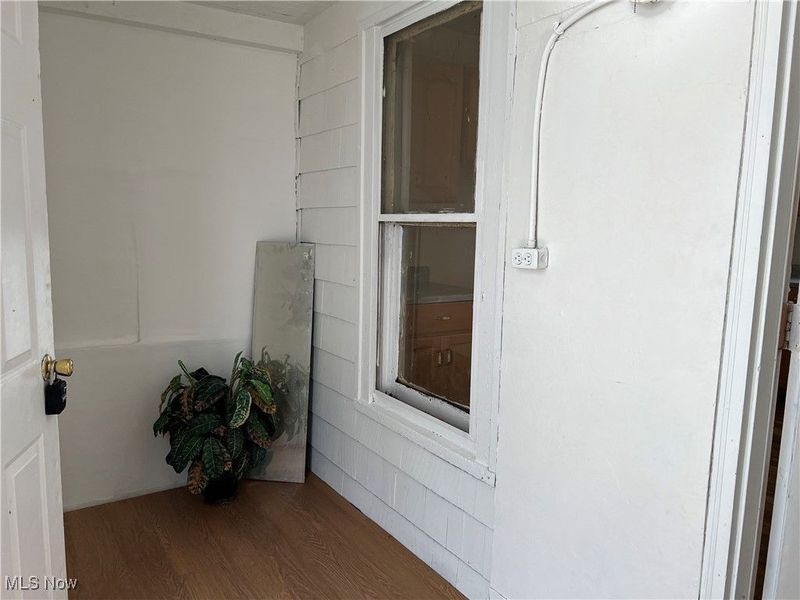 519 E 103rd Street, Cleveland, OH 44108 Photo 26