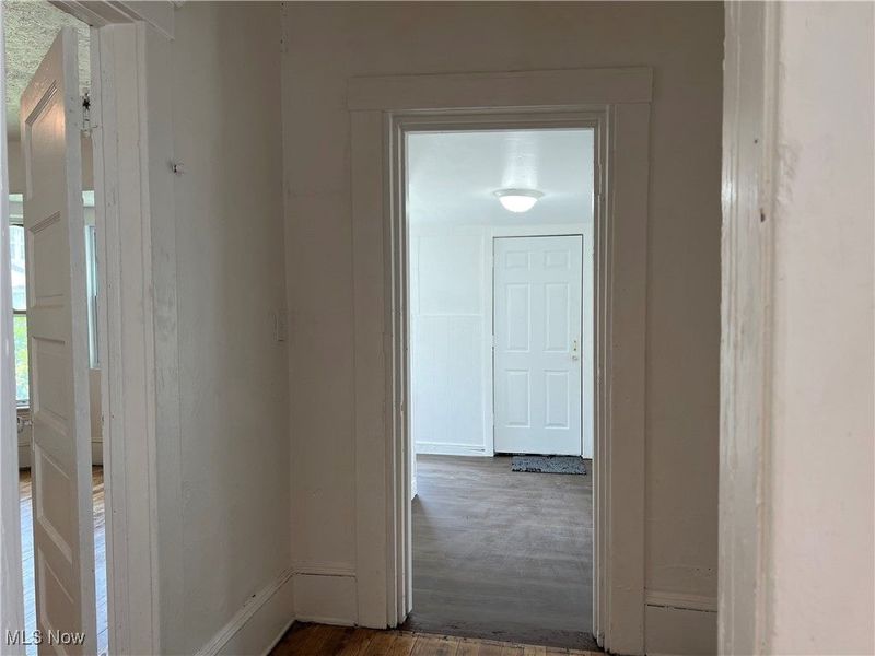 519 E 103rd Street, Cleveland, OH 44108 Photo 8