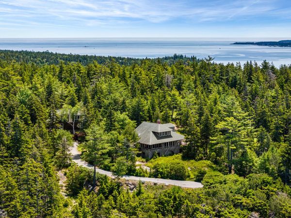 4 Highlands (Northeast Hrbr) Lane, Mount Desert, ME 04662