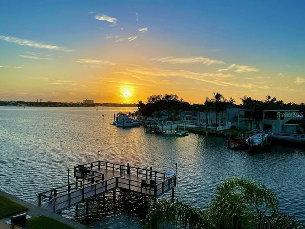 1893 SHORE DRIVE S, Unit 209, SOUTH PASADENA, FL 33707