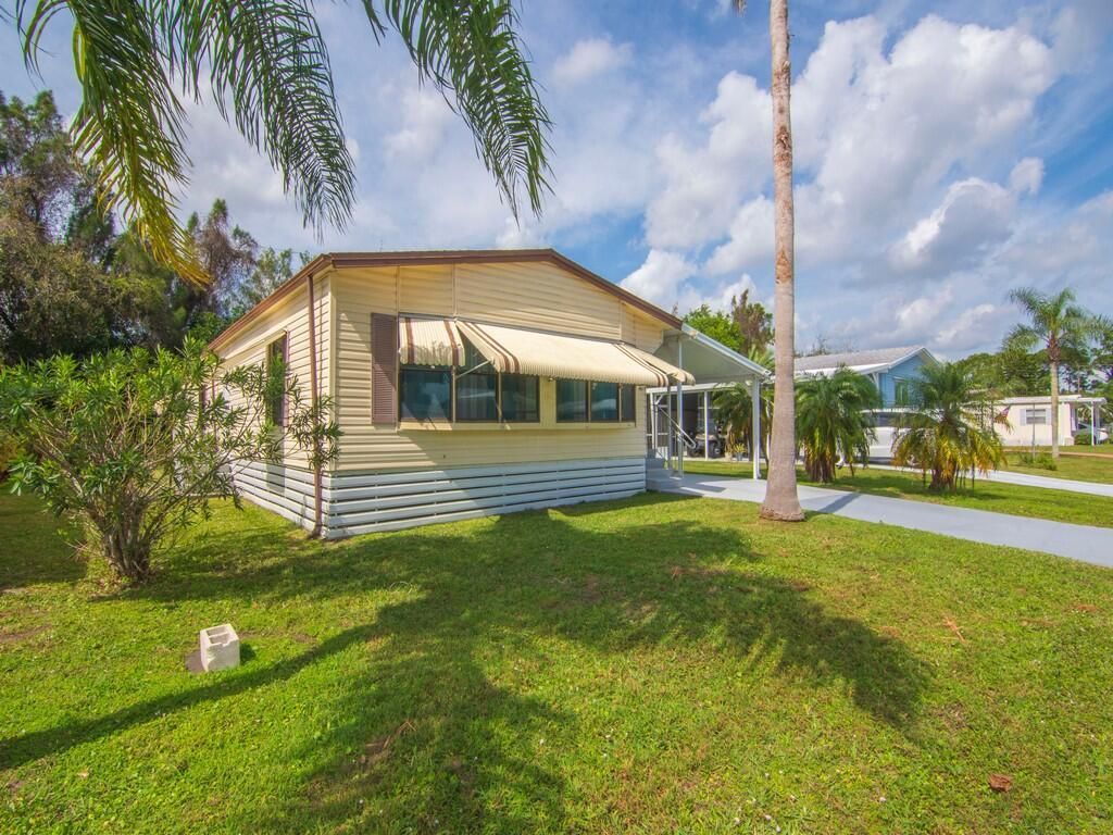 212 W Caribbean, Port Saint Lucie, FL 34952 Photo