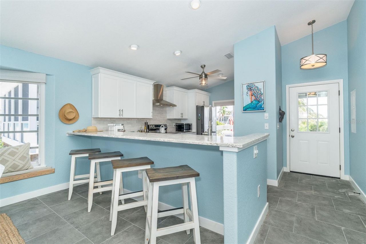 301 S Gulf Boulevard, Unit 407, Placida, FL 33946 Photo