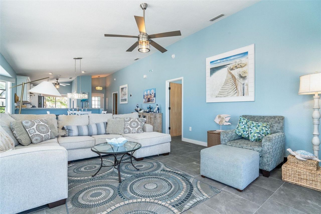 301 S Gulf Boulevard, Unit 407, Placida, FL 33946 Photo