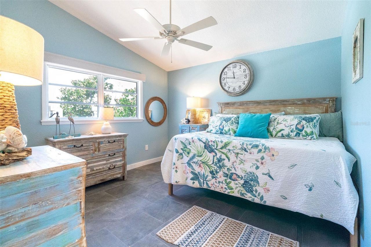 301 S Gulf Boulevard, Unit 407, Placida, FL 33946 Photo