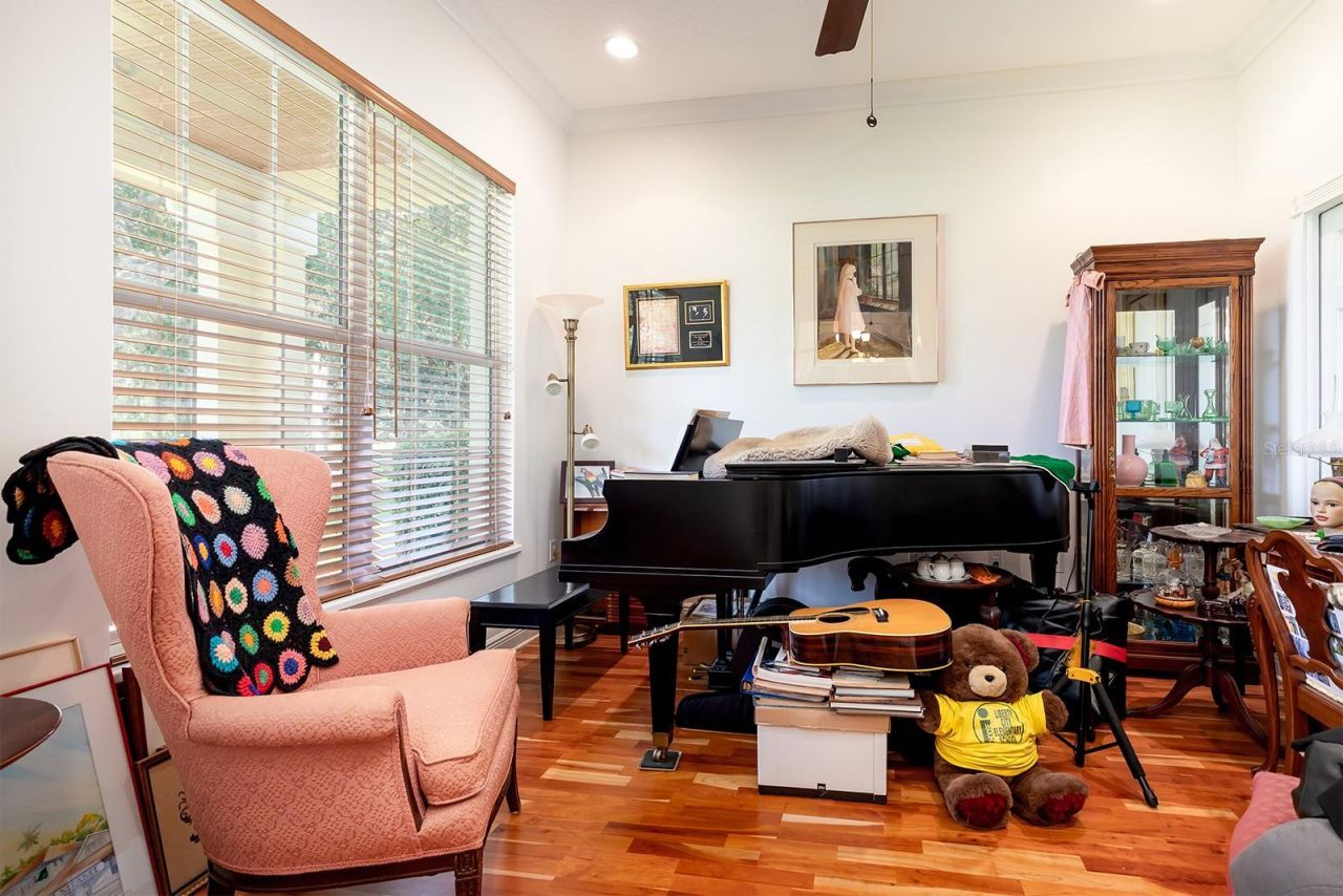 590 Crescent Street, Umatilla, FL 32784 Photo