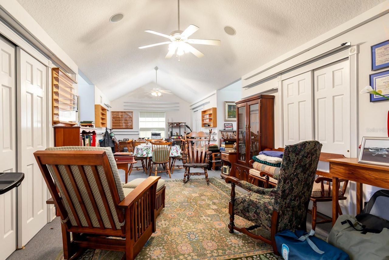 590 Crescent Street, Umatilla, FL 32784 Photo