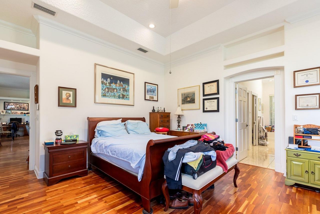 590 Crescent Street, Umatilla, FL 32784 Photo