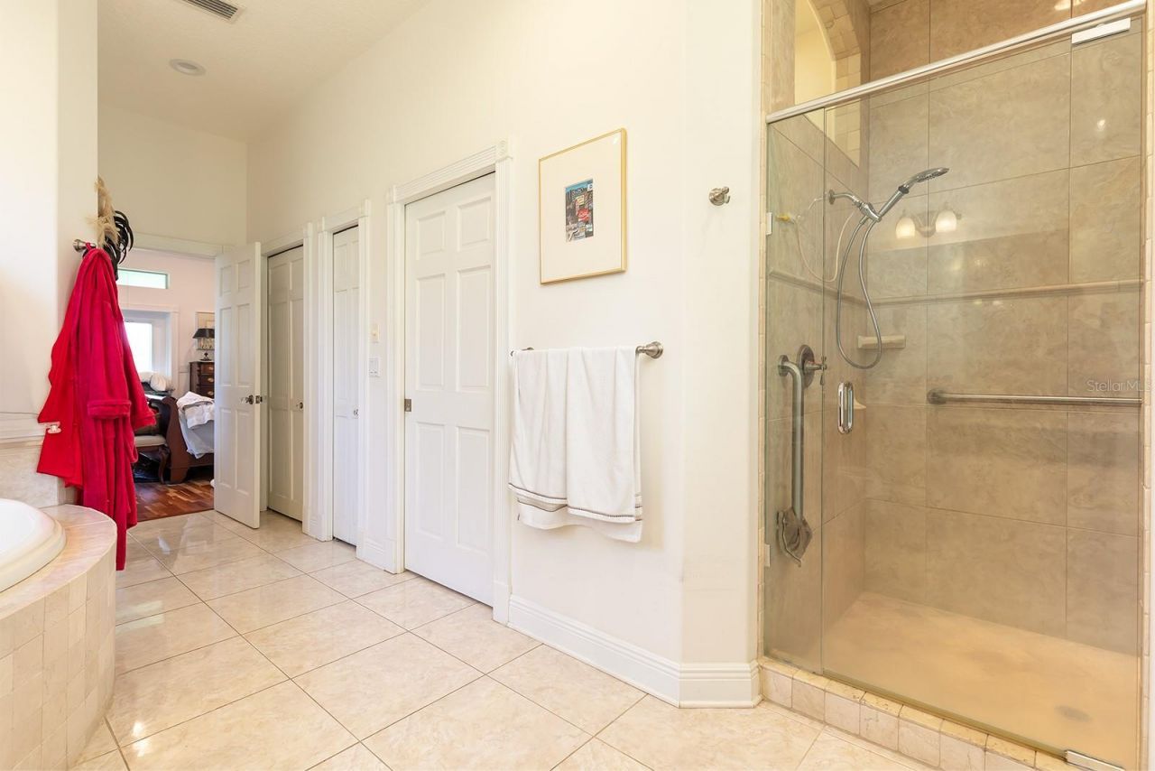 590 Crescent Street, Umatilla, FL 32784 Photo