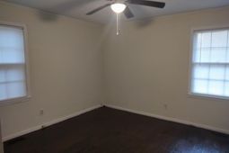 37 Waterford Dr. photo 4