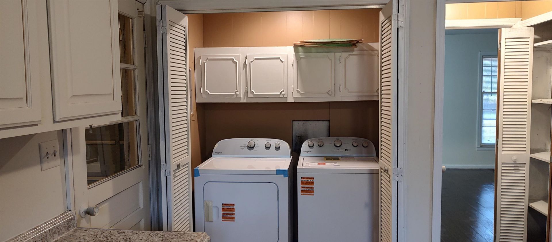 37 Waterford Dr. Photo 8