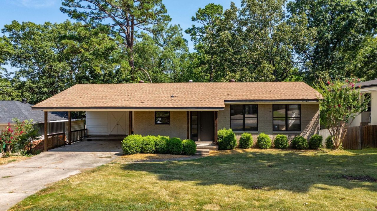 4 Pilot Point Place Little Rock, AR 72205