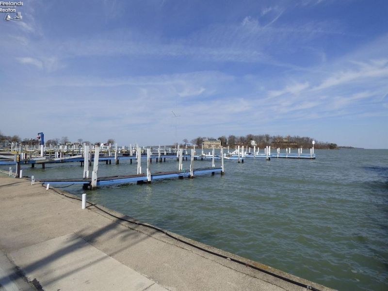 585 Victory Lane, Put in Bay, OH 43456 Photo 22