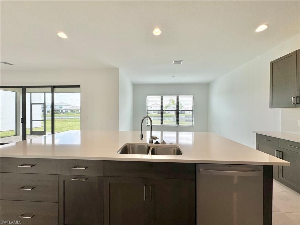 20921 Thistle Leaf Ln, Estero, FL 33928 Photo