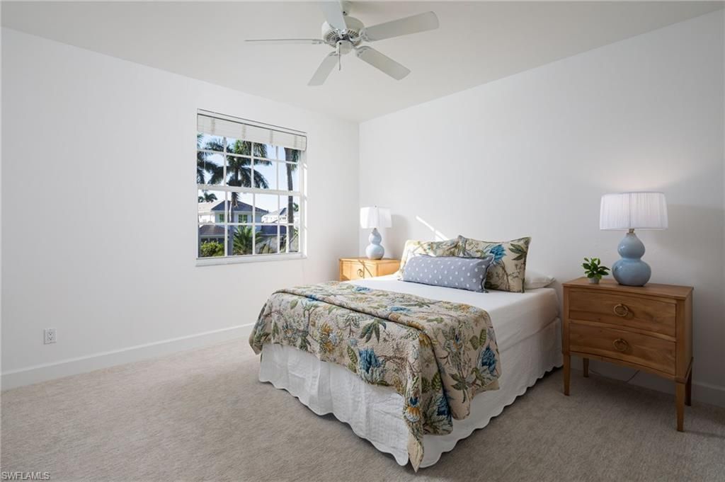 155 1st Ave S, Naples, FL 34102 Photo
