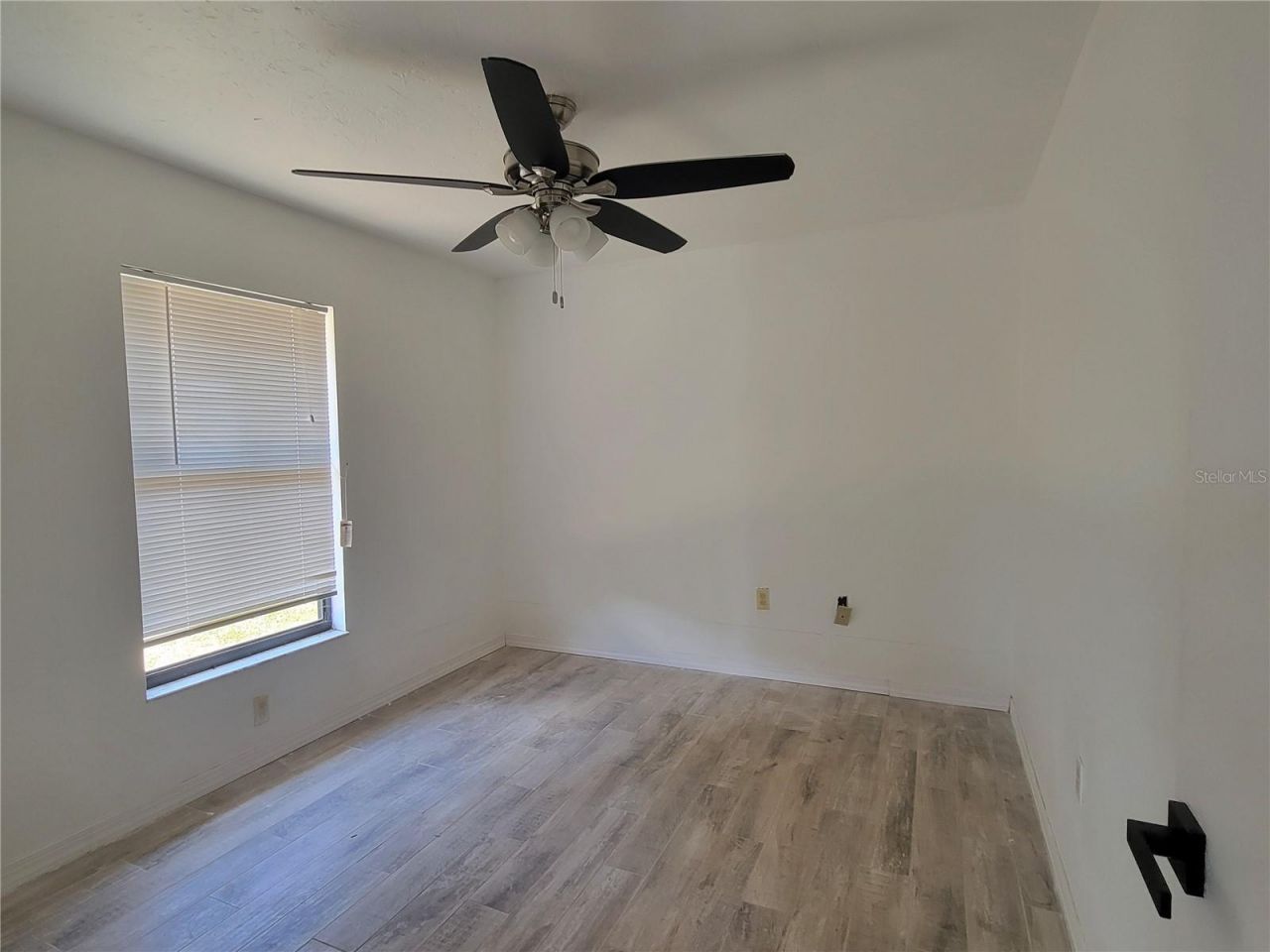 3538 65th Avenue Circle E, Sarasota, FL 34243 Photo